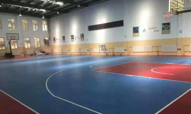 ayx爱游戏体育官方网站北京篮球场馆为什么要用PVC运动地板？(图2)
